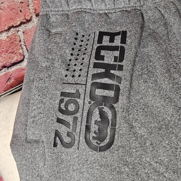 Ecko Unltd Gray and Red Joggers Mens Large - Picture 12 of 12